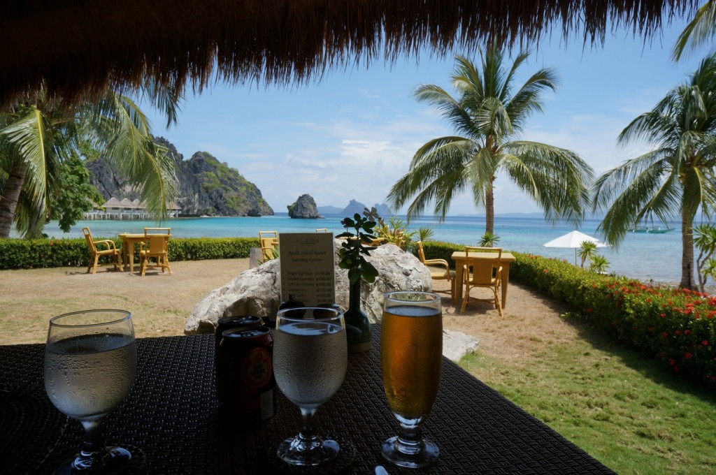 Drinks at the Apulit Island resteraunt